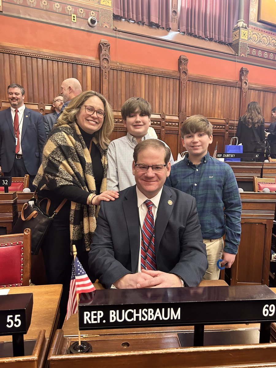 JasonBuchsbaum's tweet photo. I was honored to take the Oath of Office today to represent the people of Bridgewater, New Milford, Roxbury and Southbury. Thank for the opportunity to serve and to be your voice in Hartford.  I look forward to the upcoming session and getting to work for the 69th district. https://t.co/de8wfUGLFy
