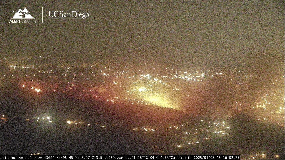 #SunsetFire is looking much better now. Images 30 minutes apart.