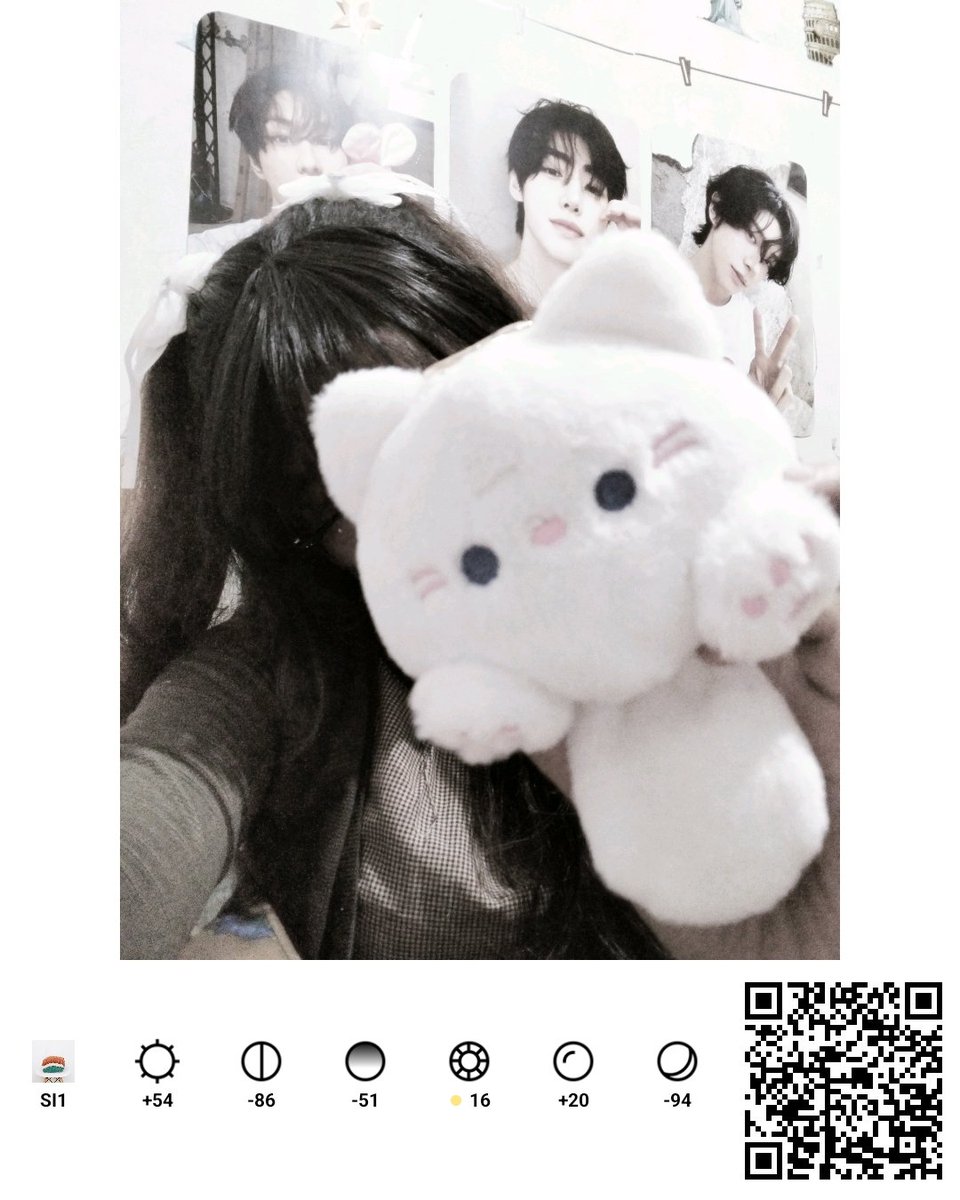 miawwonie's tweet image. Ini aku share code qr nya, bbrp foto aku coba pake filter ini, keknya harus di seting kecerahanya, sesuaiin aja sama foto kalian. Terimakasih kembali ^^