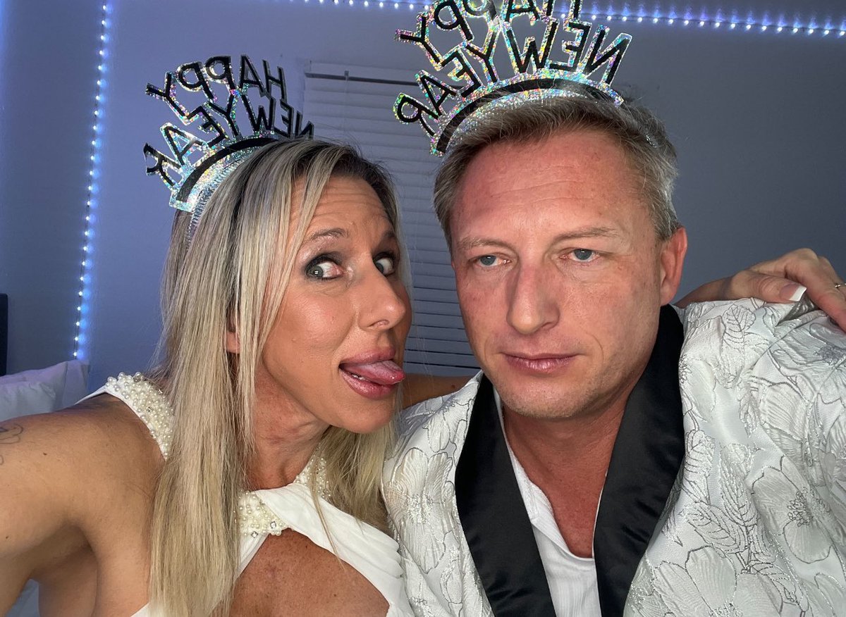 “New Year, same chaos—she’s got the energy, he’s got the patience… barely. Who’s ready for 2025?!” 😜

-<a href="/DJBritStar/">Miss Brittany Andrews</a> wins the caption contest between us friends 🫶🏻

<a href="/real_bella_lexi/">⭐️ Bella Lexi ⭐️</a> drove the show as usual 🤪