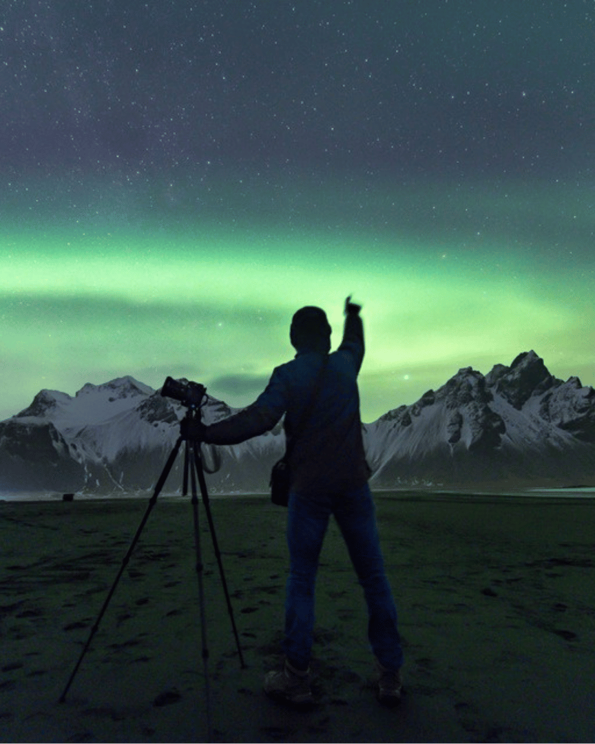 Zenderfull's tweet photo. Discover the magic within and create your destiny under the stars! 🌟  
_
Découvrez la magie intérieure et créez votre destin sous les étoiles! 🌟  
#destiny #starrynight #zenderfull #zenderfullexperience https://t.co/IOMXz89d0V