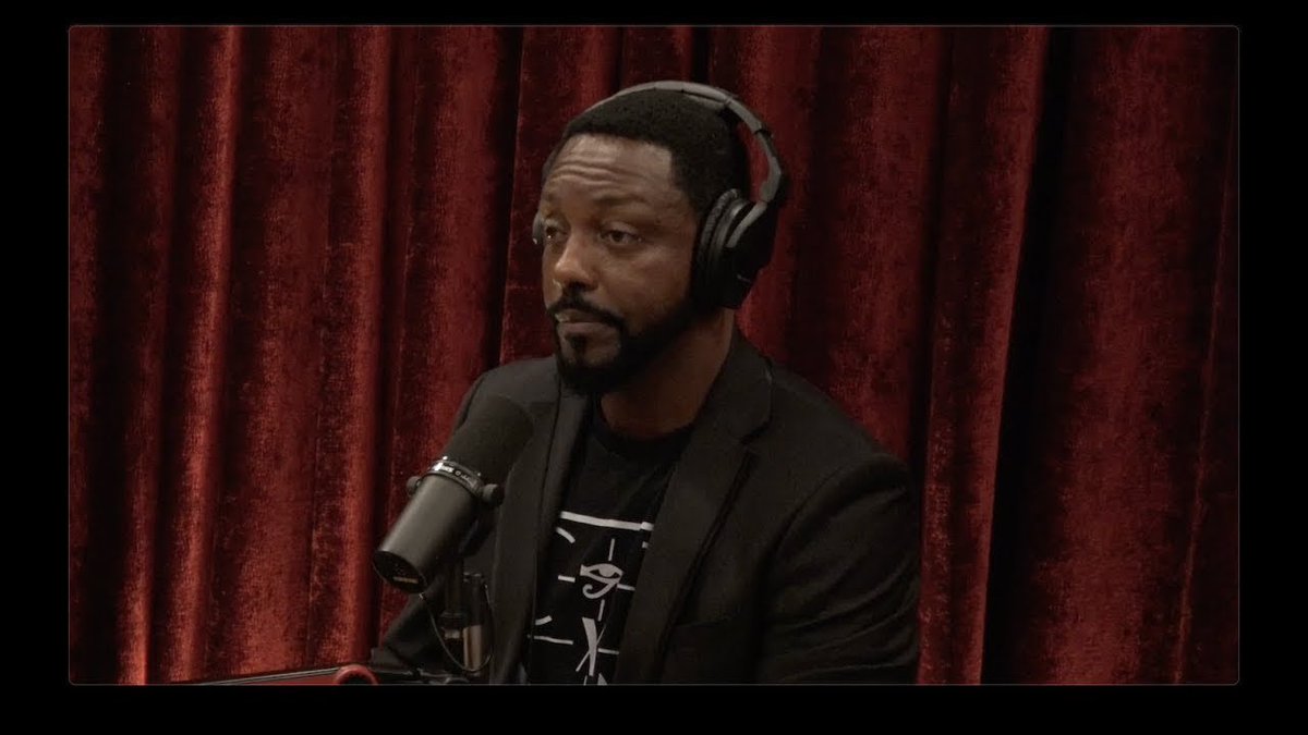 ChaosEMB's tweet photo. It’s 3 am, earlier I was doom scrolling on tic-tok as I do and I come across the Wes Huff and Bill Carson debate for the like 1000th time and the gist is Wes destroys Bill 
For those who don’t know Bill he’s the guy that talks about the anunakj and aliens and bunch of other shit https://t.co/BzgXAYx8Zf