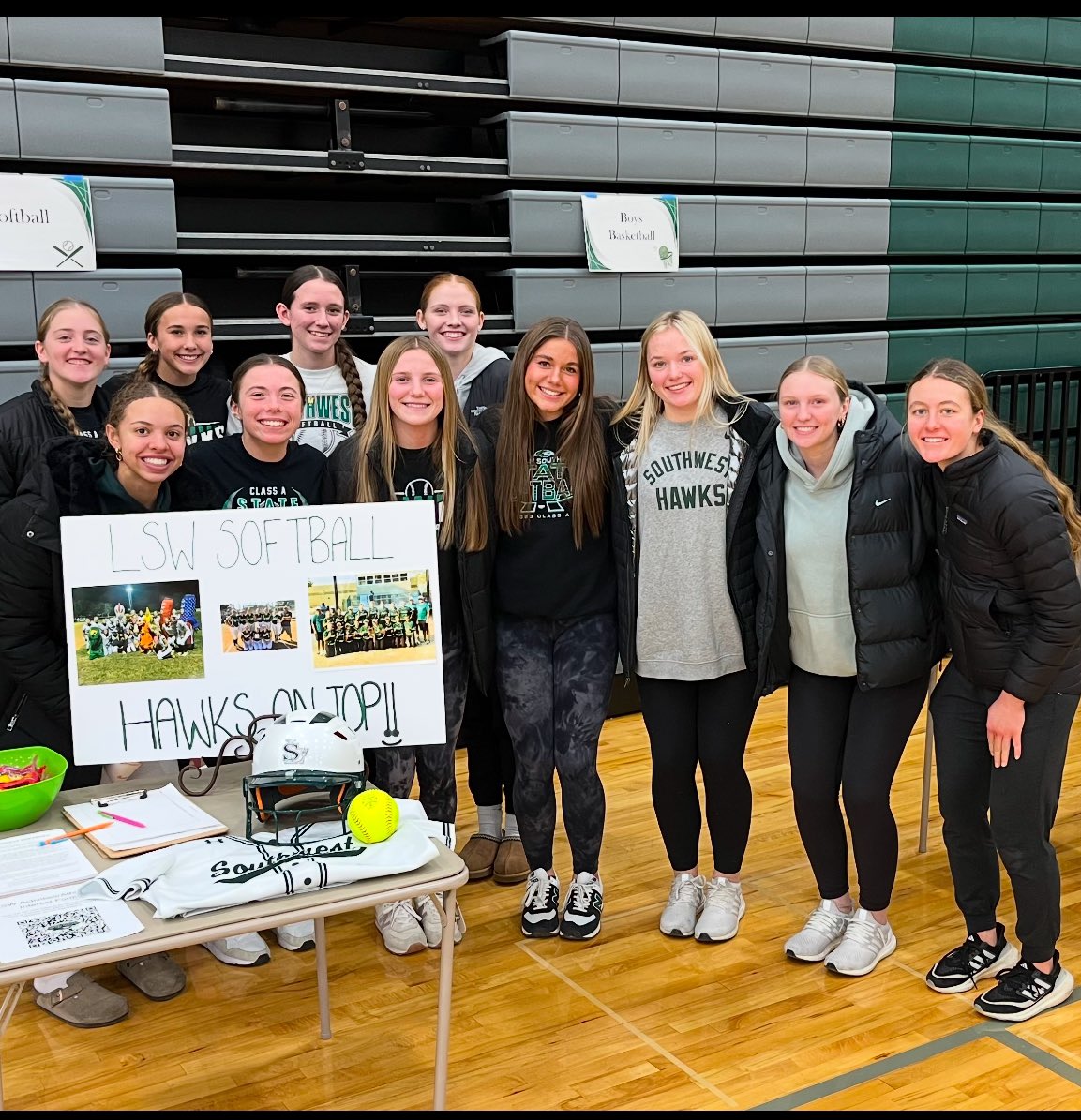 LSW Softball tweet media