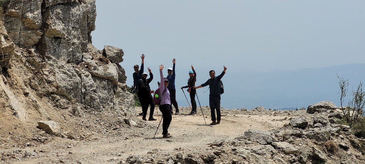 tavarejay's tweet image. Self-protection is learning how to take a pause between what you feel and how you react. When there is no awareness between what you perceive and the way that you respond, anything can control you. Practice the pause. #LeverageKnowledge @smartDataIncLtd