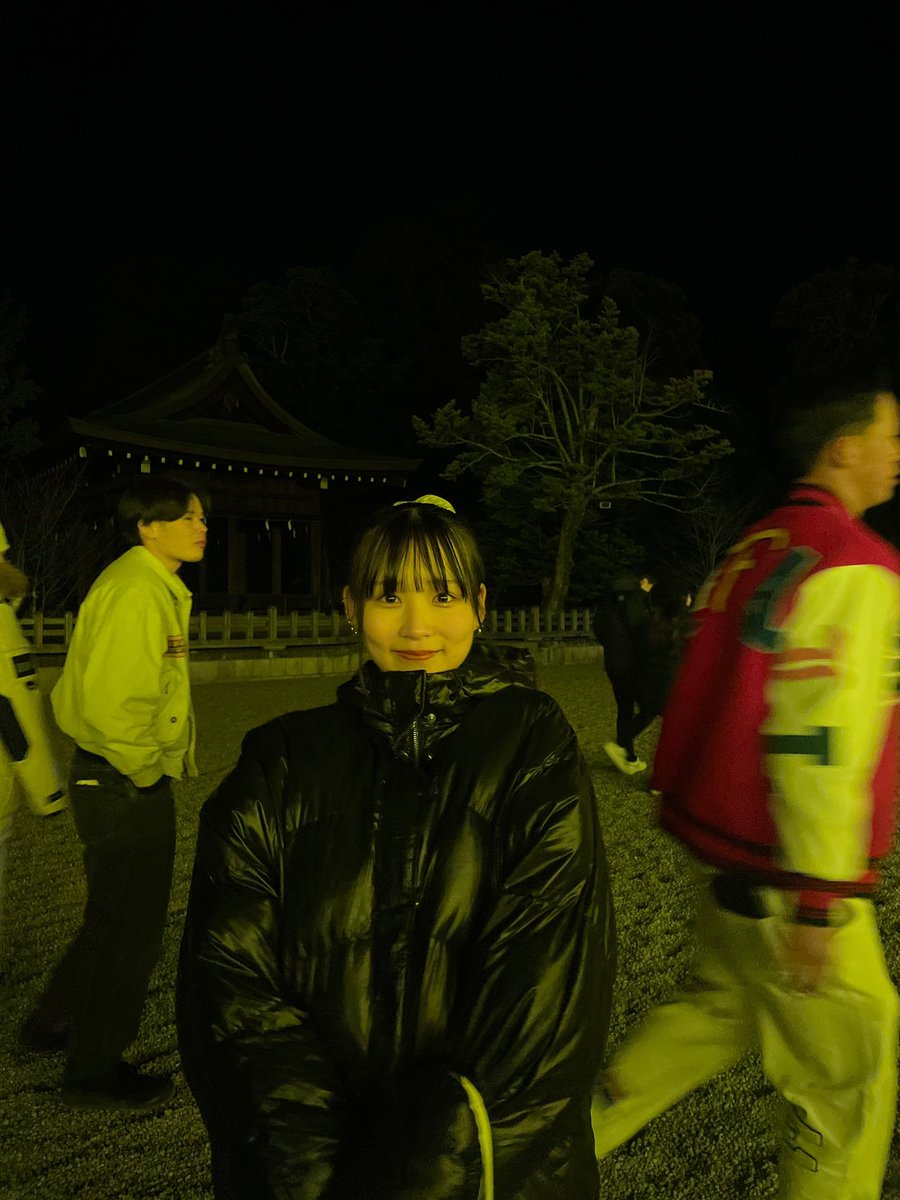 Miku_0215_'s tweet photo. 年越し初詣 https://t.co/6qZXUeP0kz