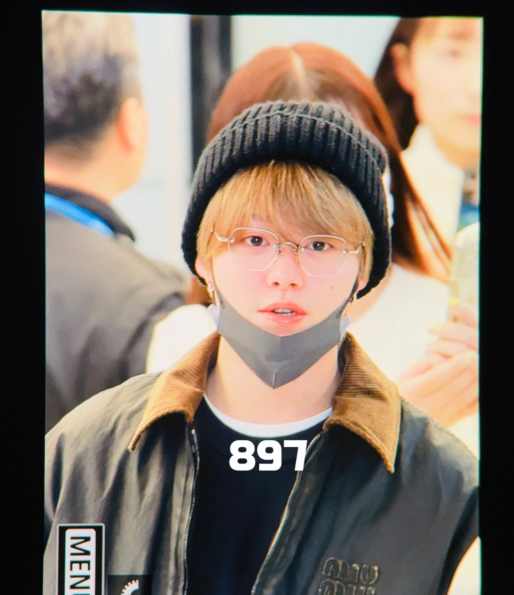 Hashi_GR's tweet photo. 250109 GMP
miumiu好きなヒヨコちゃん🐥💚

#大橋和也 https://t.co/c9pgs3wzVu