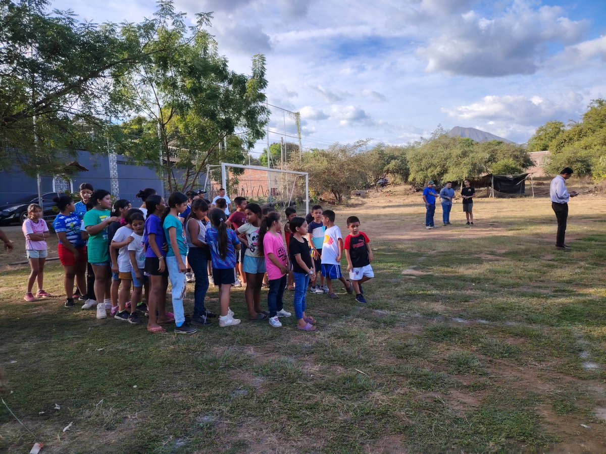 FcEscuelita's tweet photo. Gracias totales, @Luis21satoshi . Queremos que sepas que La Escuelita Bitcoin FC está en buenas manos. 💙
Seguiremos trabajando por los niños, el fútbol, los valores y la educación en Bitcoin. ¡Esto apenas comienza! 🚀⚽️
#BitcoinFC #Misión21 https://t.co/NMMyvBK9im