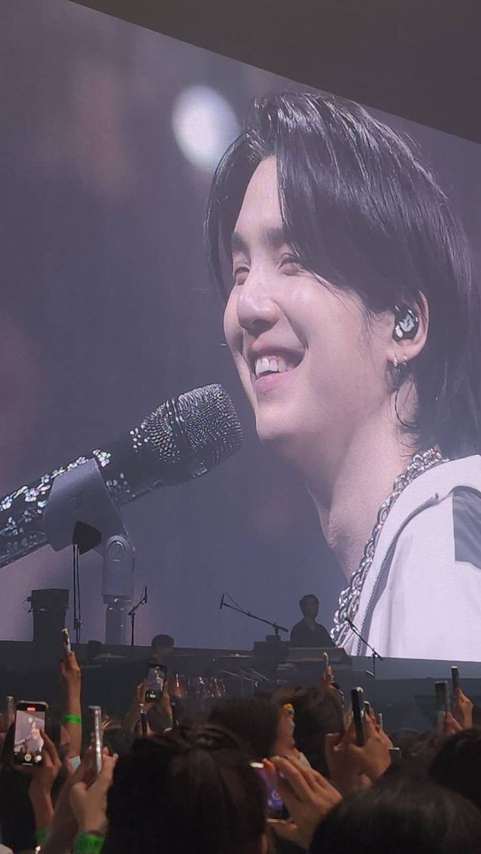 มาช่วยกันเทรนให้พี่ยุนกิกันค่ะ แอนตี้กำลังเทรนโจมตีพี่ 🥹

WE LOVE YOU YOONGI
#suga_outsold #suga_bts
WE TRUST YOU YOONGI
#suga_our_lotus_flower
FLOWERS FOR YOONGI
#suga_hand_of_midas
WE WILL WAIT FOR YOU YOONGI
#suga_our_forever_artist
OUR LOTUS FLOWER MIN YOONGI
