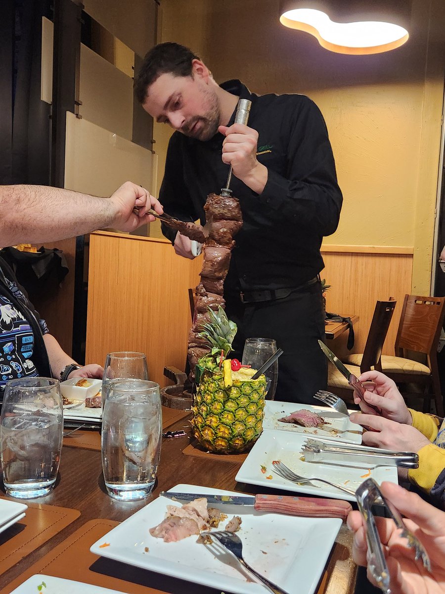 RuntOfDLitter's tweet image. #PDFC2025 was something...
Couldnt have been able to go without a friend of mine convincing me, let alone provide me a place to stay. Didnt go to a lot of panels but I met folks along the way...that matters, right? Thanks to Cardboard Cat for getting pics of me,it means a lot.