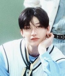 Markiplergirl89's tweet image. My baby looks so handsome love him so much #bangchan #overtherain ⁦@Stray_Kids⁩