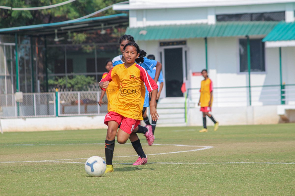 ASA_RDT's tweet image. #Highlights from Day 5!

What incredible matches we had at the group stages!

From the last-minute goals to outstanding teamwork, the actions on and off the field were unforgettable!

Here is a glimpse from day 5 of the Inspire Cup 2025.

#InspireToExcel #Inspirecup