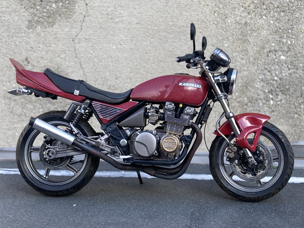 surf3204's tweet image. #バイクプラモ盛上げ隊 #アオシマ
#ZEPHYR #ゼファー #完成っす
アオシマ ザ バイク55 1/12カワサキ ZR400C ZEPHYRχ'03
完成しましたー!🤩
よくある、少しカスタムされたゼファー😉