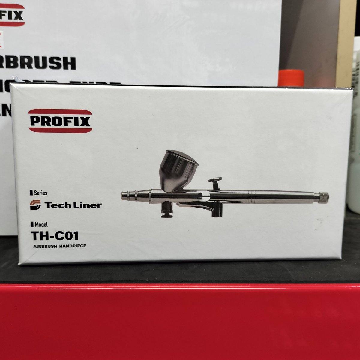 rx78hb's tweet image. 今朝お知らせの『エアブラシ入門教室＋質問会』参加希望の方でエアブラシ持ってないけど購入希望の方はハンドピースやコンプレッサーなど各種ご注文承ります。
店頭では #RAYWOOD の #PROFIX ダブルアクションハンドピース（エアーアジャスター付きなのに安い！）を常時在庫しております。