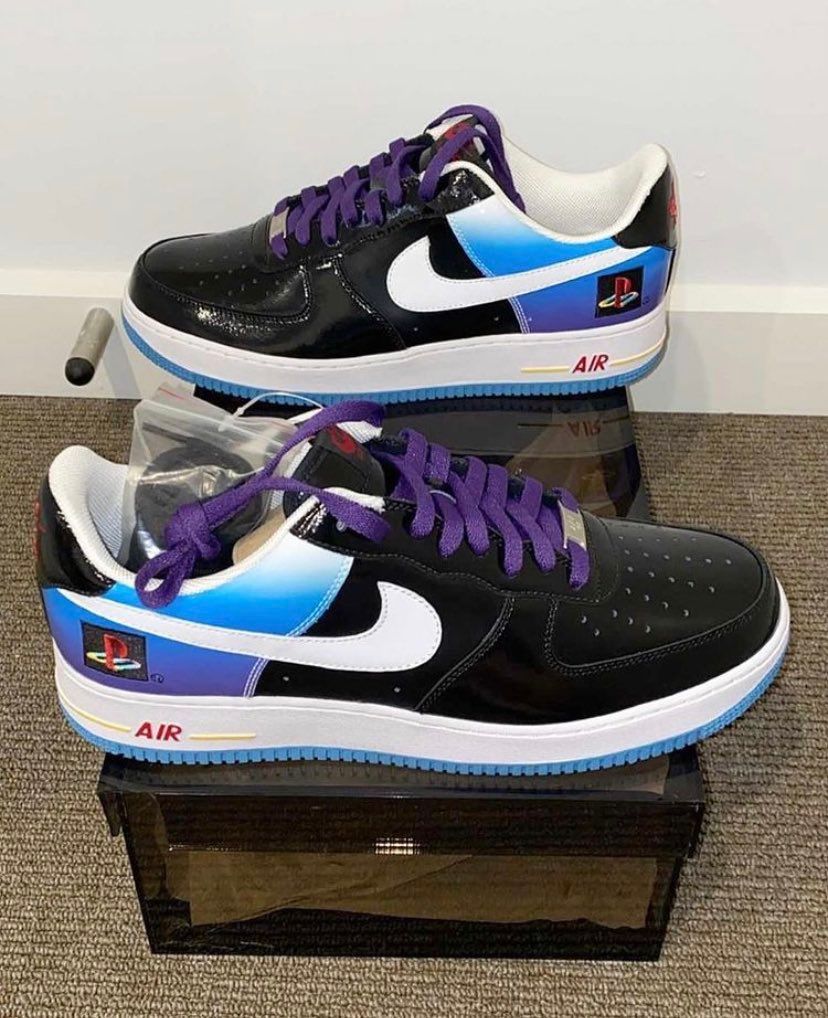 JustFreshKicks's tweet photo. The PlayStation x Nike Air Force 1 is set to return in 2025 🎮 https://t.co/OOOuxHtozY https://t.co/qTlxKmDdBl