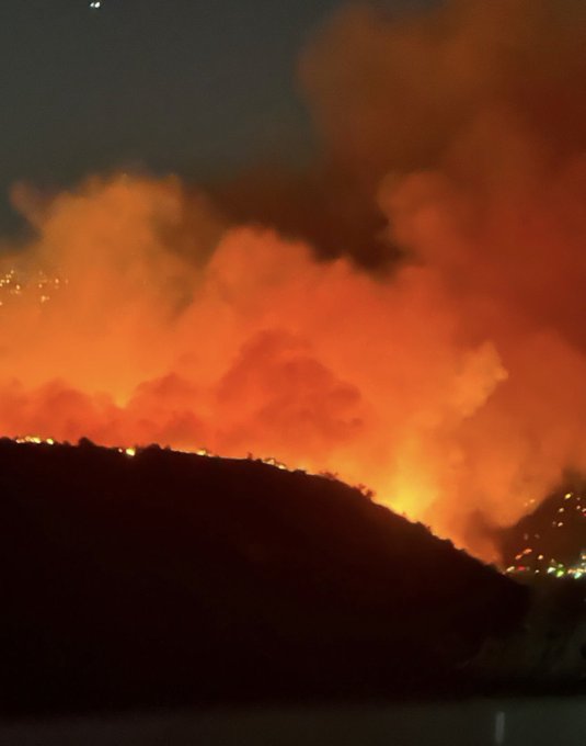What a scary and emotional night it has been.. 
Thank God for firefighters and first responders ??❤️