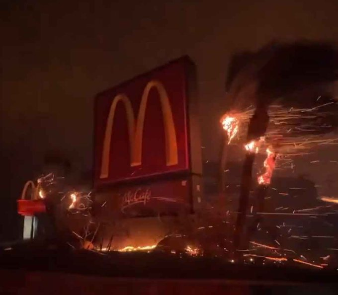 KebabSigit's tweet photo. #PrayersForPalisades $McFire
9SDX19zoXYG7V3C3tNqA56MC7YVth5pspCty78WXpump https://t.co/SVTiuJKvtT