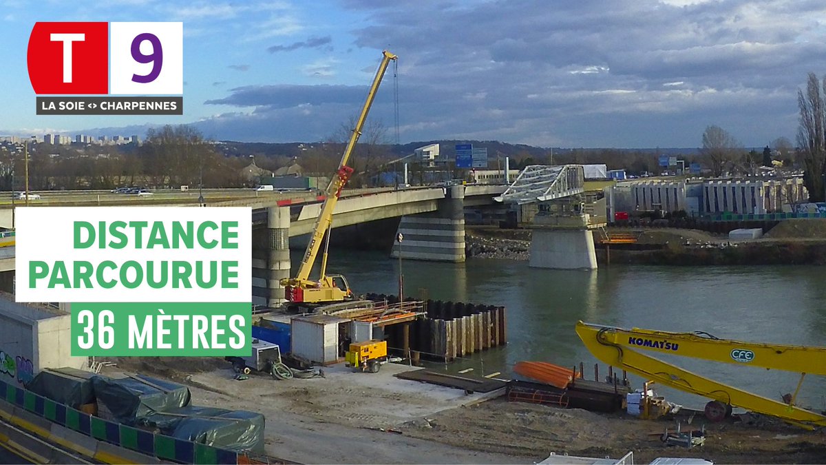 🏗 Le pont du futur tramway T9 avance petit à petit

👉 36 mètres parcourus par le tablier  

Objectif à atteindre : 135 mètres, pour une arrivée prévue au printemps  

Ensuite, place à l'aménagement du pont, qui constituera un nouveau trait d'union au-dessus du canal de Jonage