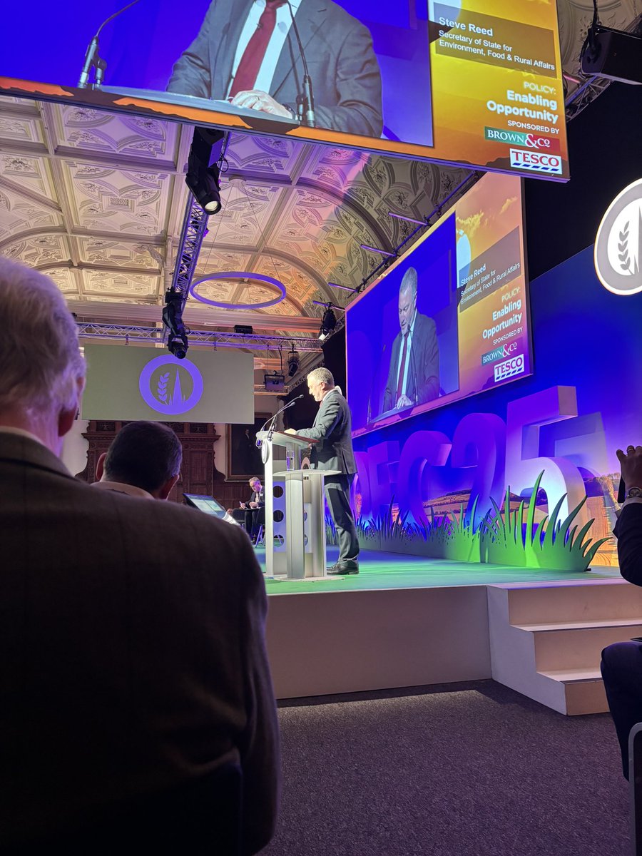 Great to be able to attend #OFC25 and great to have the chance to ask the Secretary of State a question on behalf of younger farmers. 

As <a href="/SteveReedMP/">Steve Reed</a> didn’t directly answer what I asked, hopefully it gave as food for thought. 

<a href="/NFUtweets/">National Farmers' Union</a>