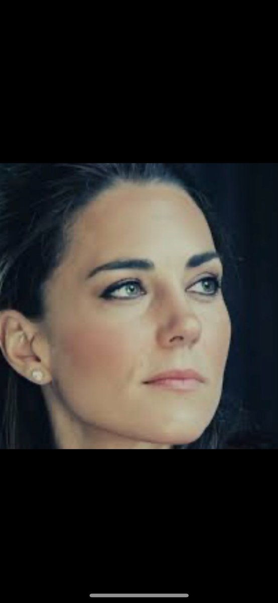 blacksheep68181's tweet photo. #IStandWithPrincessCatherine #HappyBirthdayCatherine #RoyalFamily #PrincessOfWales #PrincessCatherineIsLOVED https://t.co/veEkIoBxFB