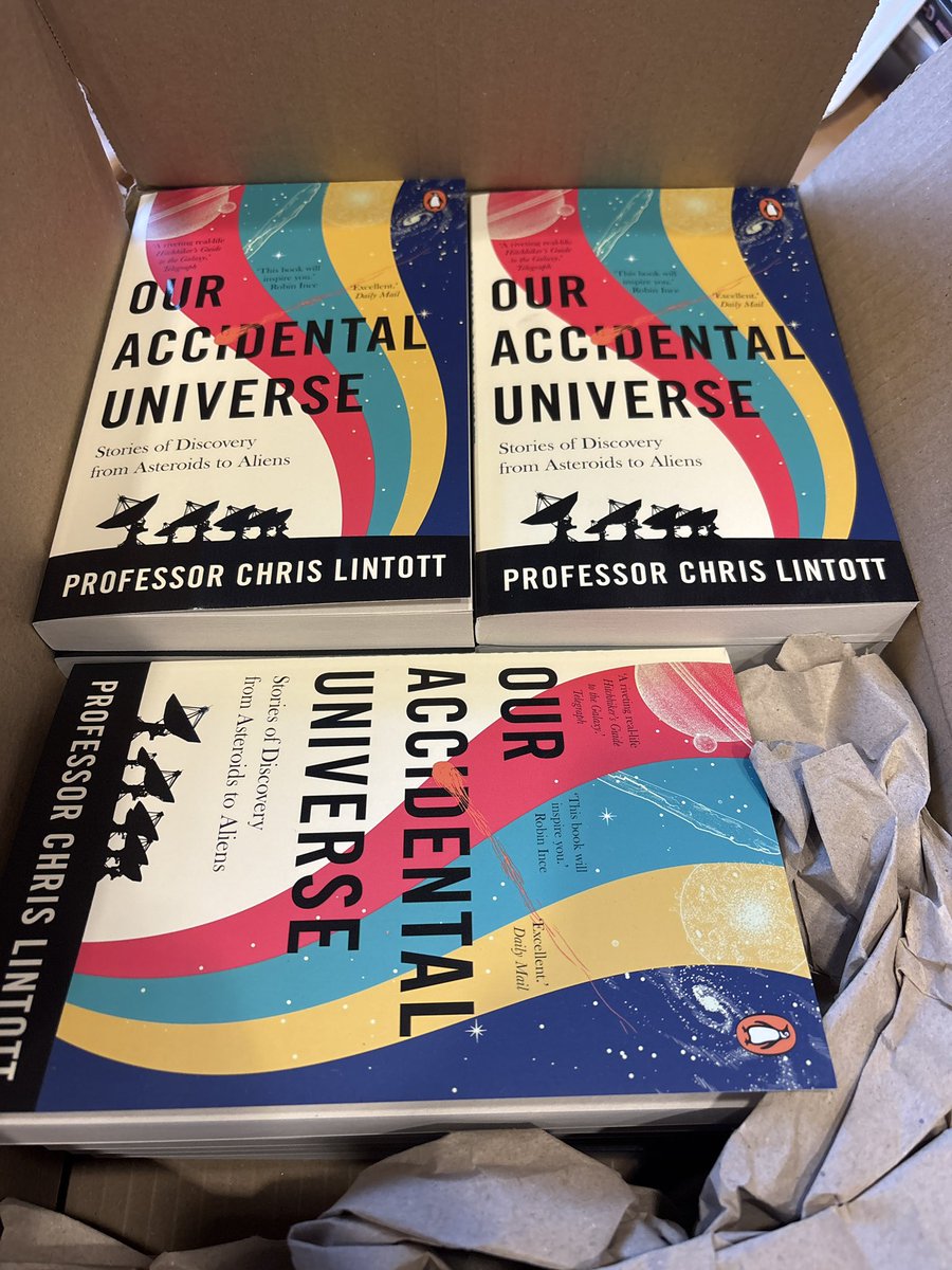 Happy publication day to me! Gorgeous paperback copies of ‘Our Accidental Universe’ are now available so you can read about how astronomers stumble upon the truth but in softer covers! blackwells.co.uk/bookshop/produ…