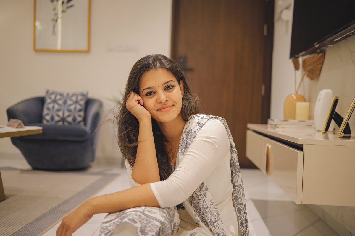 Swathishta krishnan tweet media