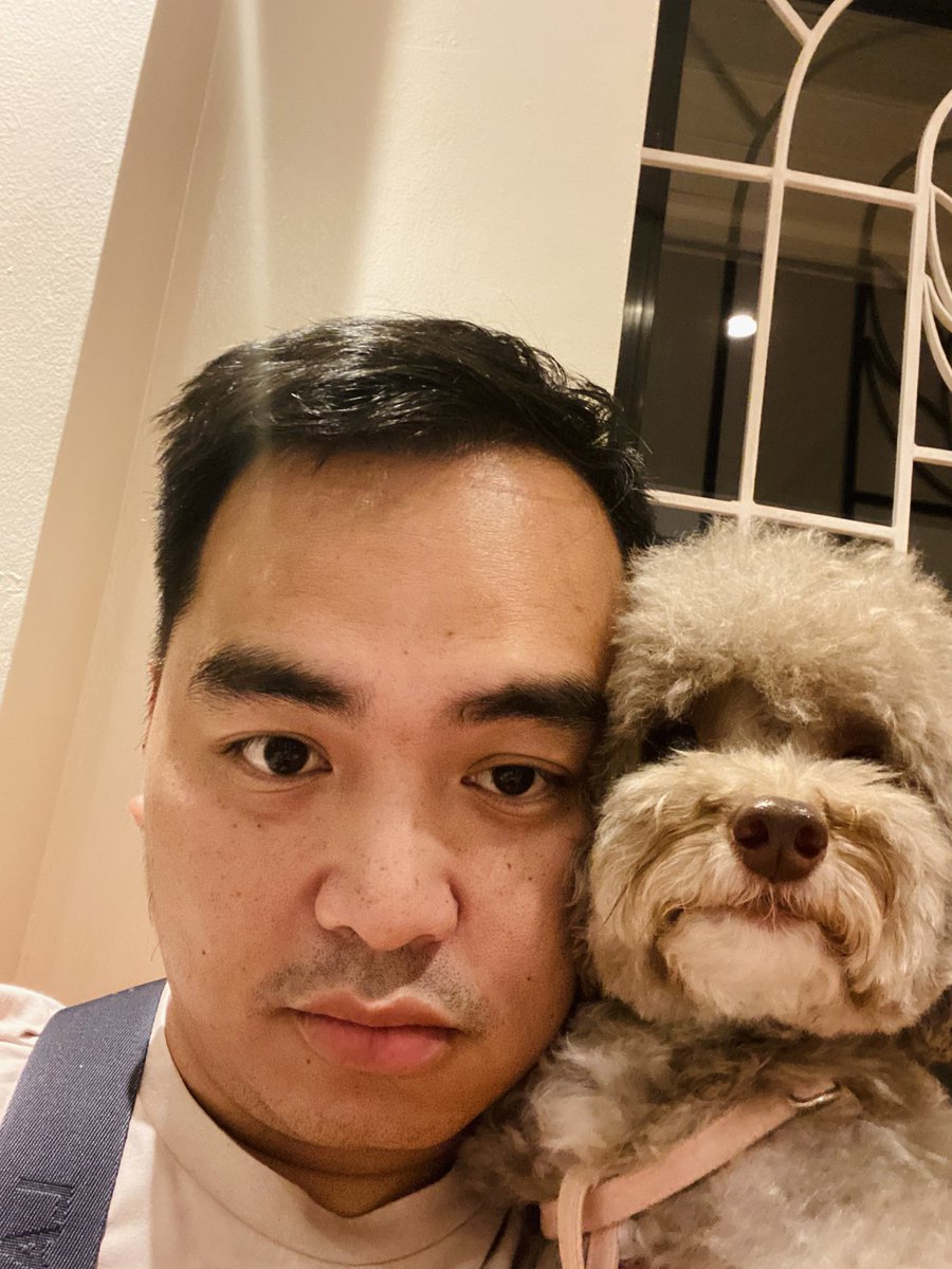 jgblhy__'s tweet photo. Date with my boss 🐶 https://t.co/dyjgEwAds3