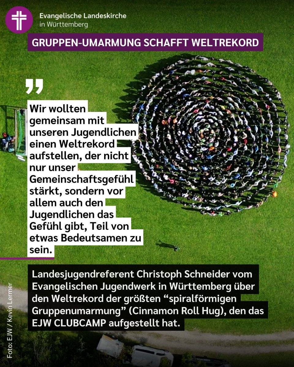 Im Herbst 2024 haben 470 Jugendliche beim CLUBCAMP des Evangelischen Jugendwerks in Württemberg (EJW) den Weltrekord der größten „Cinnamon Roll Hug“, eine „Zimtschnecken-Umarmung“, aufgestellt: elk-wue.de/news/2025/0801…