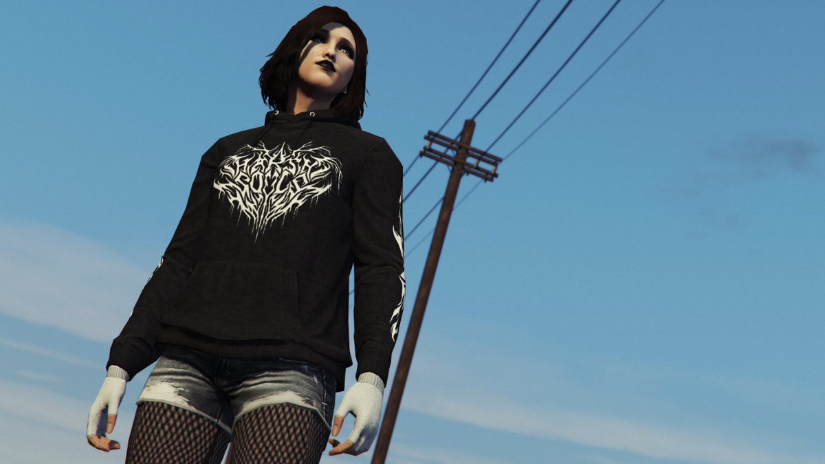 Down the wire.
#GTAOnline #Snapmatic
#VirtualPhotography