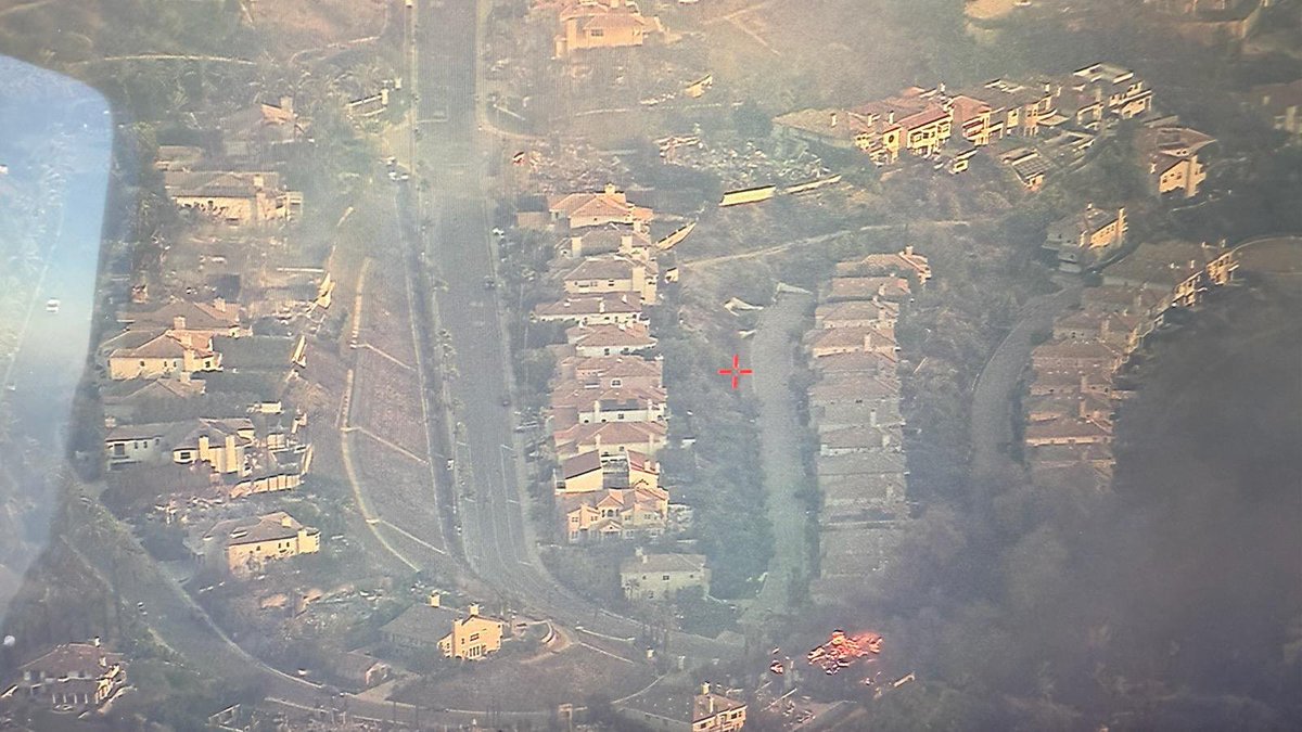 Andrew Hires tweet media