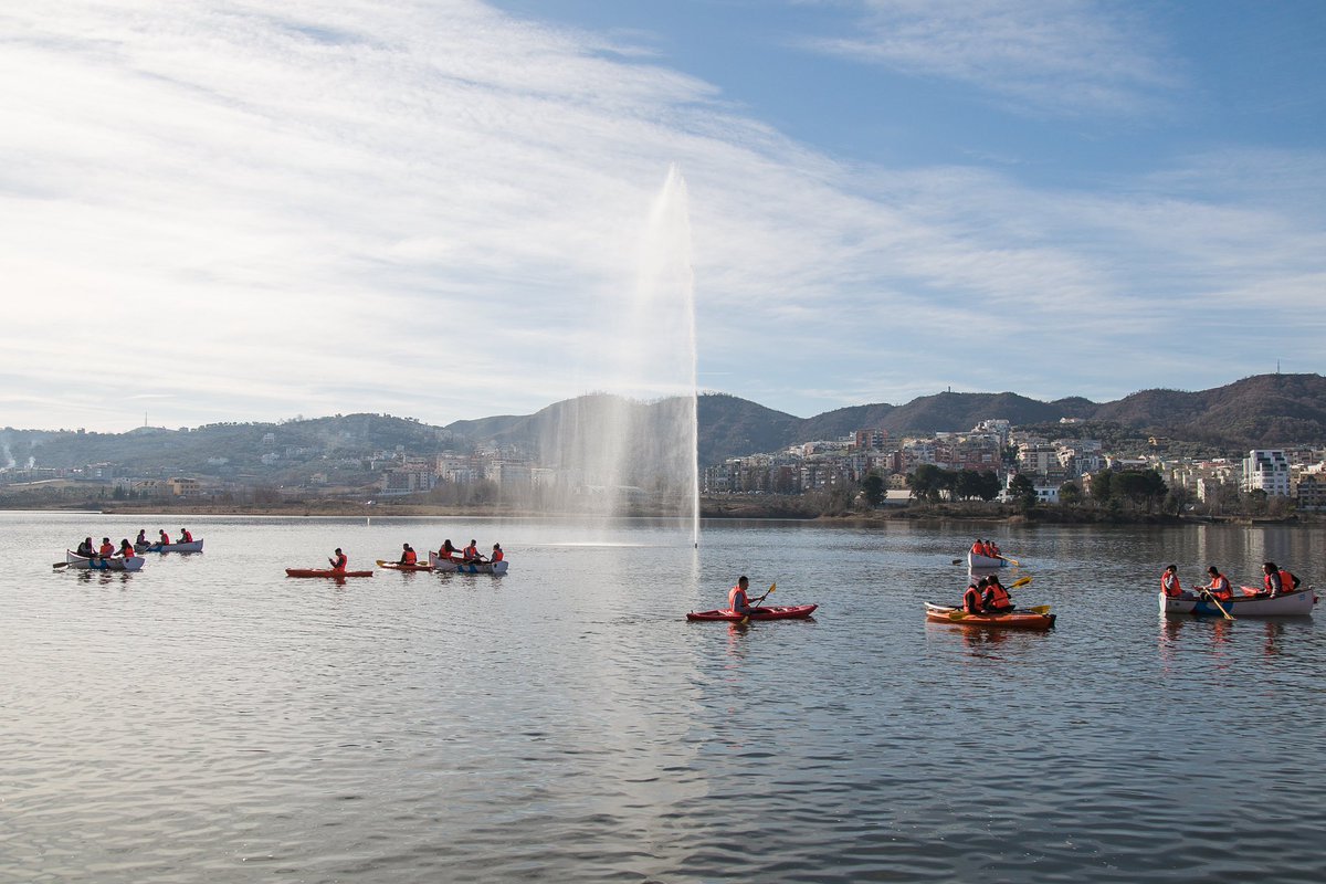 “The Irish News” 🗞️ na rendit mes destinacioneve më të mira për pushime në 2025! 🇦🇱

Tirana, zemra e Shqipërisë, të fton të zbulosh historinë, arkitekturën dhe energjinë e saj unike, ndërsa pjesa tjetër e vendit ofron plazhe magjike dhe aventura të paharrueshme! 🥰

👉🏻 2025, viti