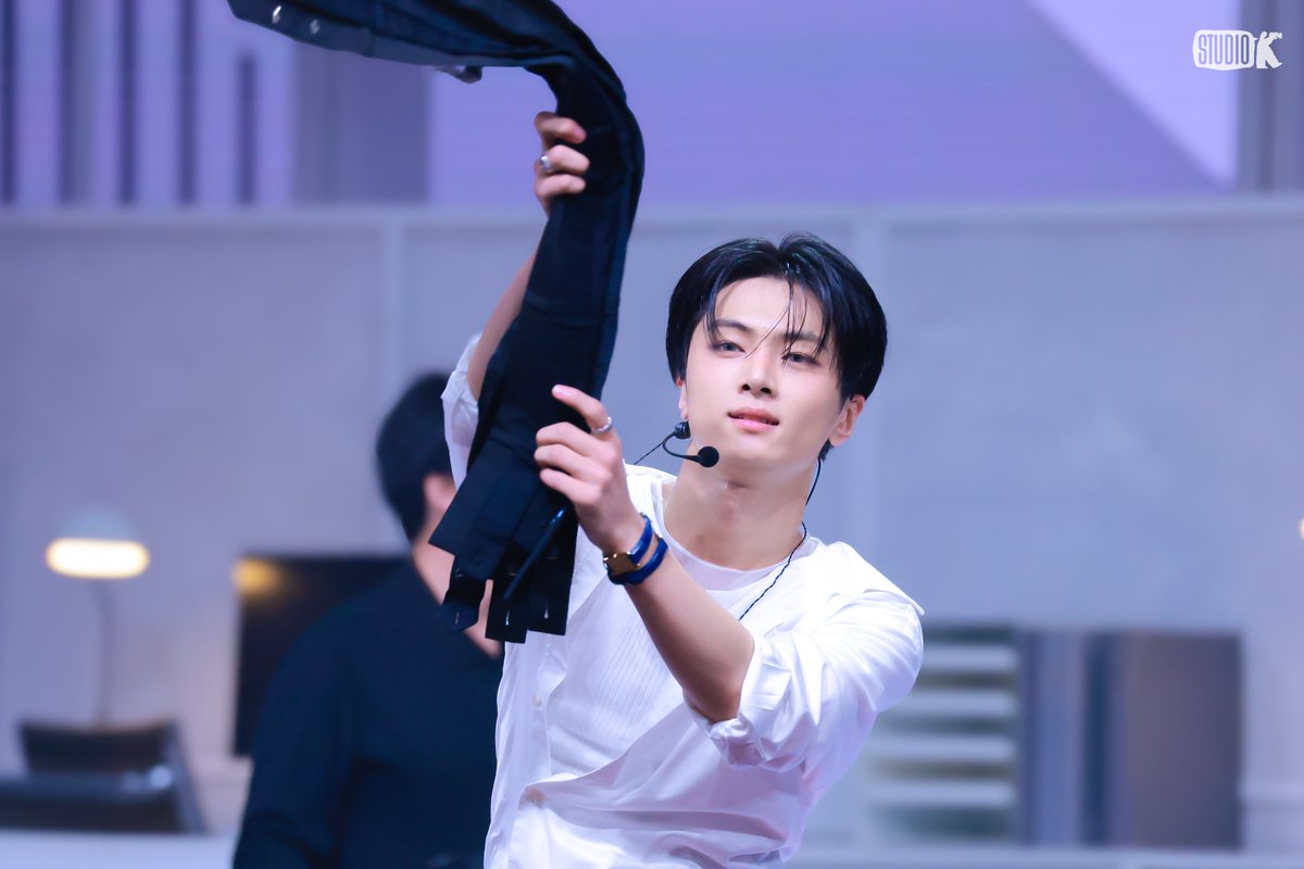KBS Kpop tweet media