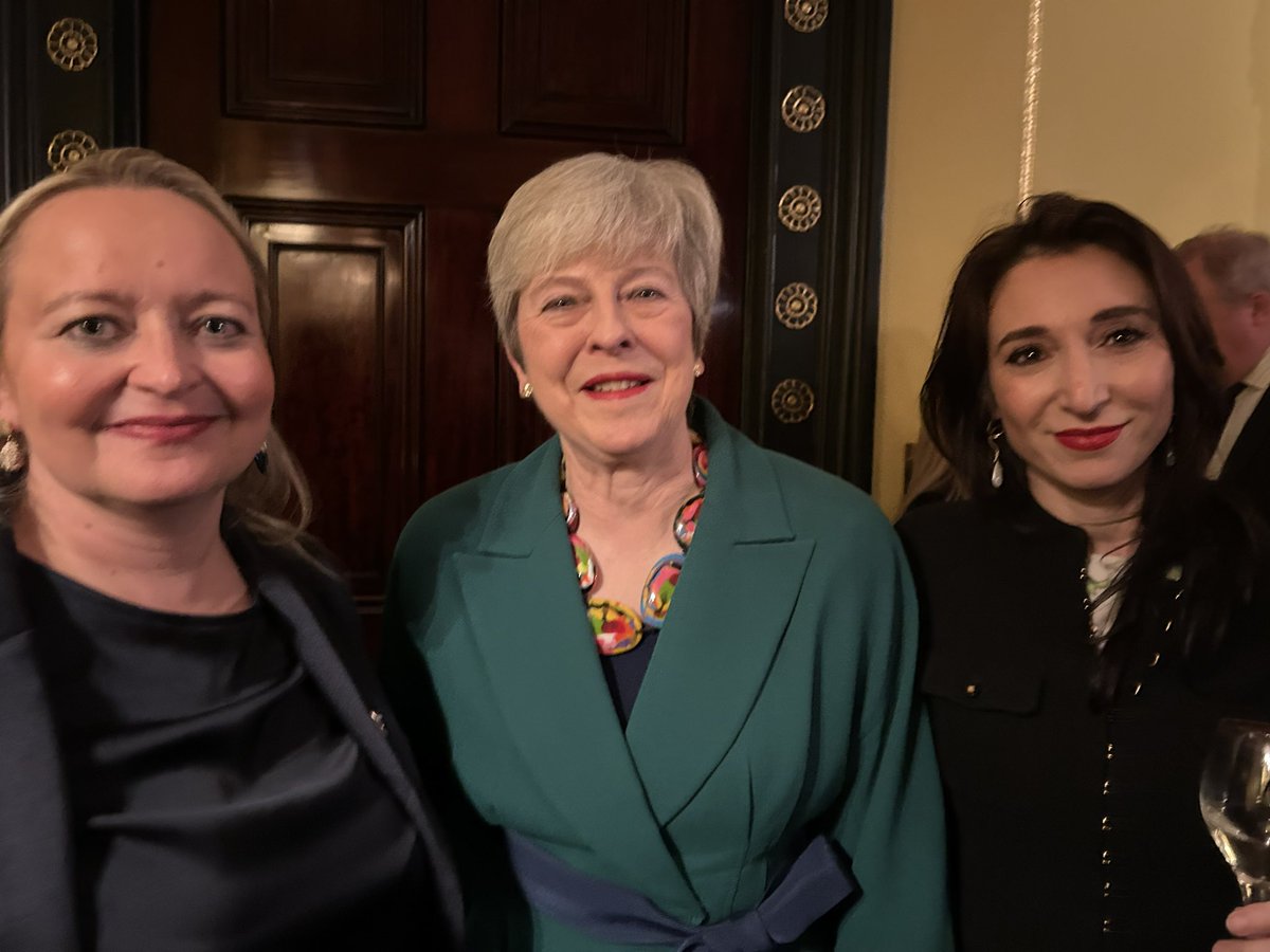 Lyne Biewinga ๐บ๐ฆ๐ณ๐ฑ๐ฌ๐ง (@lynebiewinga) on Twitter photo It was a true honour meeting <a href="/theresa_may/">Theresa May</a>, former UK Prime Minister, in London, showcasing the enduring strength of the ๐ณ๐ฑ๐ค๐ฌ๐ง relationship. As 2nd female ๐ฌ๐ง PM, to me she is an inspiring example of dignity, resilience and integrityโalways putting her country first. #Gratitude๐ It was a true honour meeting <a href="/theresa_may/">Theresa May</a>, former UK Prime Minister, in London, showcasing the enduring strength of the ๐ณ๐ฑ๐ค๐ฌ๐ง relationship. As 2nd female ๐ฌ๐ง PM, to me she is an inspiring example of dignity, resilience and integrityโalways putting her country first. #Gratitude๐