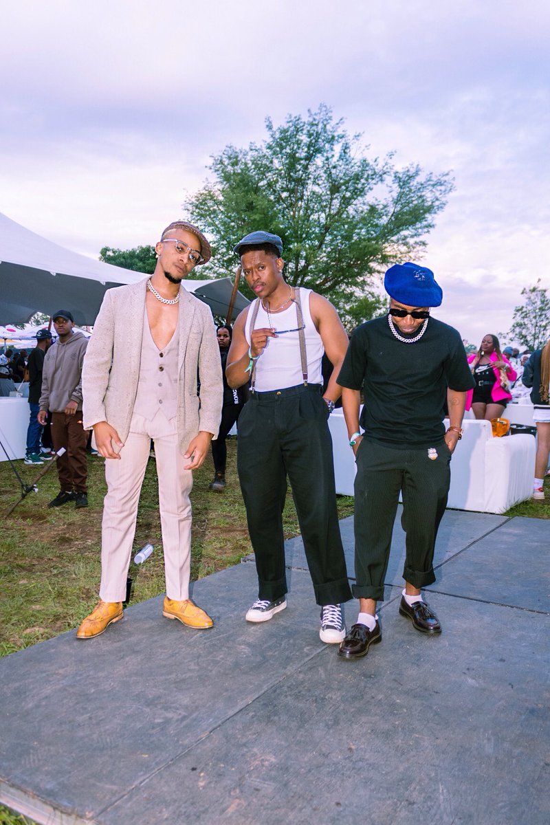 Shimza’s One Man Show 

Vaan Tuka Style