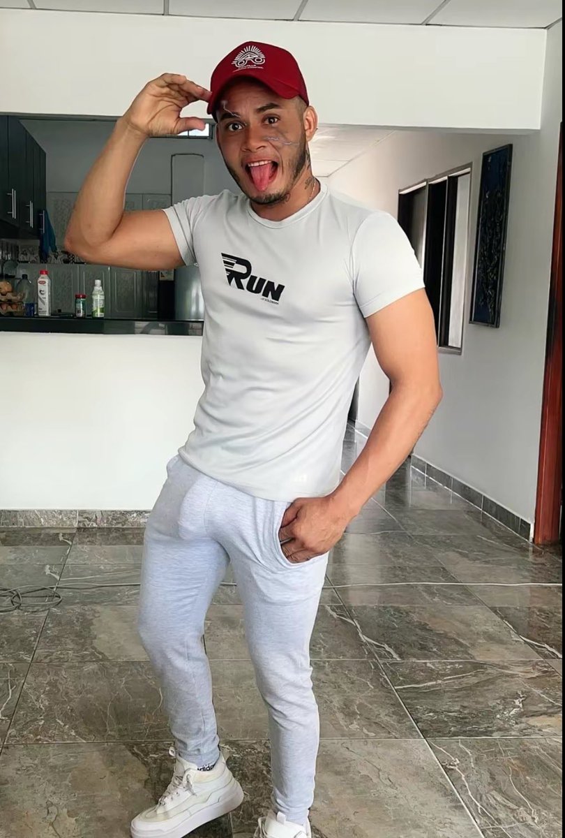 BulgesNBoys (@bulgesnboys) on Twitter photo 