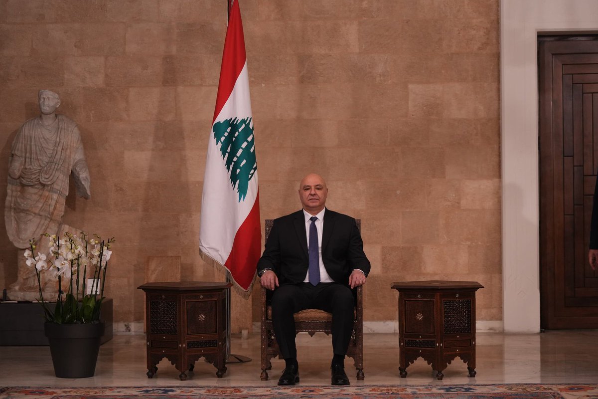 The dawn of a new era in #Lebanon 

#josephaoun