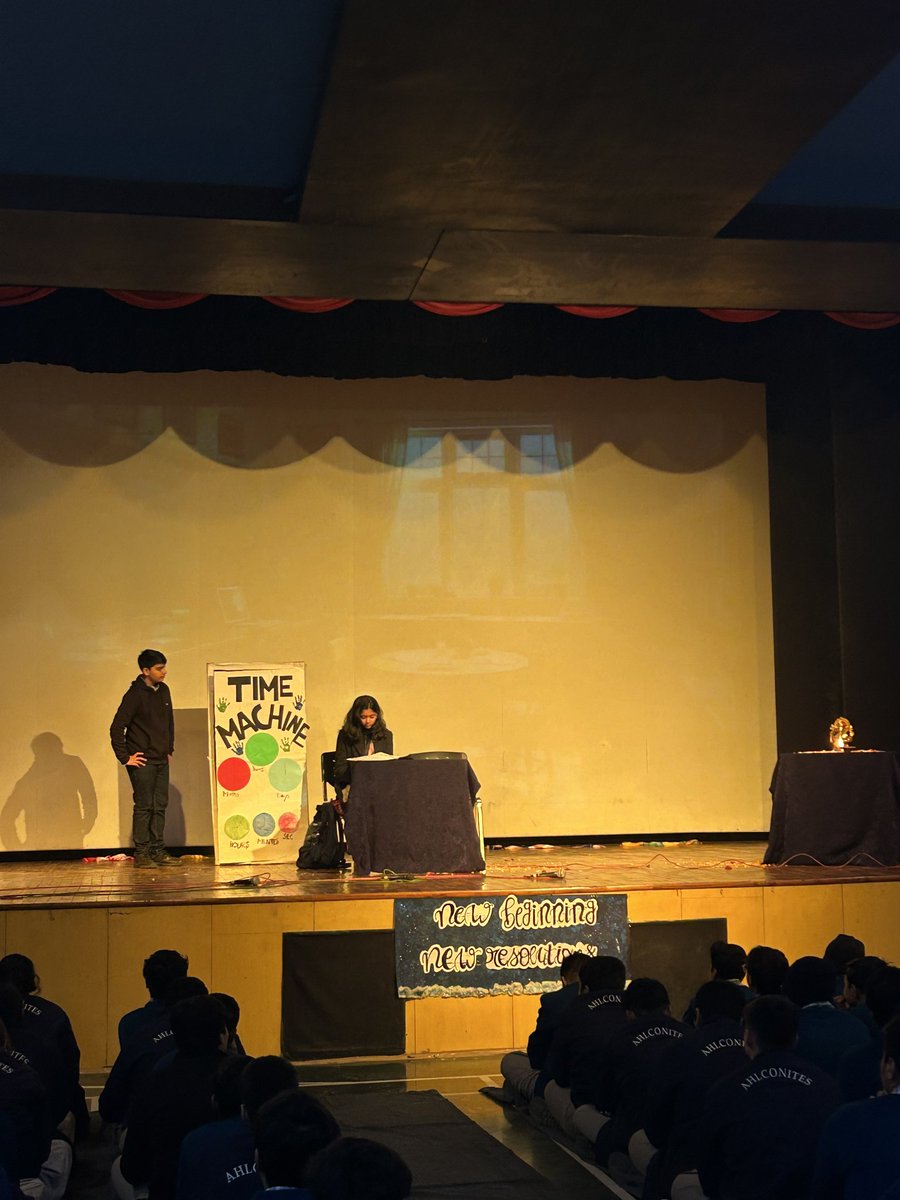 amariyamaji2001's tweet image. Class IX-A and B presented a thoughtful assembly on the theme &apos;New Beginning, New Resolutions✨,&apos; inspiring everyone to embrace change and set meaningful goals for a brighter future.#ClassAssembly @ashokkp @y_sanjay @pntduggal @kandhari_ekta
