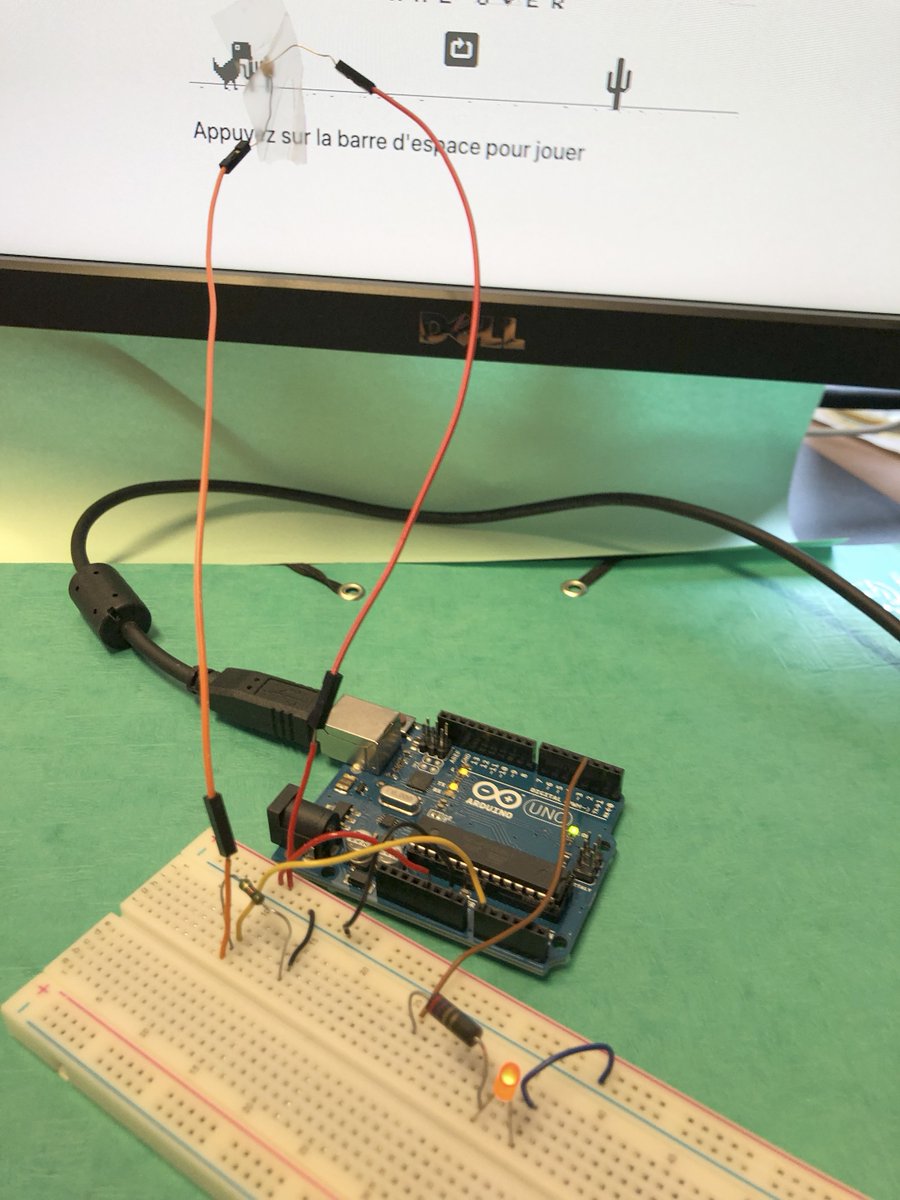 CSPhysique (@csphysique) on Twitter photo Comment hacker le jeu du dinosaure du navigateur Chrome 👉 culturesciencesphysique.ens-lyon.fr/ressource/Hack… , photorésistance et Arduino, une expérience ludique proposée par <a href="/peser_la_Terre/">peser_la_Terre</a> Comment hacker le jeu du dinosaure du navigateur Chrome 👉 culturesciencesphysique.ens-lyon.fr/ressource/Hack… , photorésistance et Arduino, une expérience ludique proposée par <a href="/peser_la_Terre/">peser_la_Terre</a>