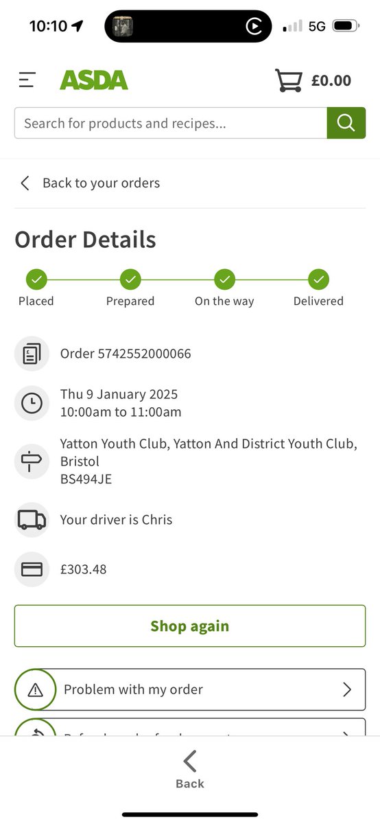 yacufc's tweet image. £460 raised for Yatton Foodbank over the christmas period. 
This morning, we delivered £300 worth of groceries as well as a £160 cash donation- all raised from players and members within the clubs WhatsApp group. 

What a club 🧡🖤

#uptheyacu