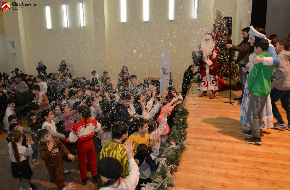 ourmountains_'s tweet photo. "We Are Our Mountains" DA organized a festive event at for the children and parents - beneficiaries of the "Wings-Gyumri" program, trying to bring the feeling of New Year's magic to the families who are still bearing the consequences of the #Artsakhblockade &amp; the #war2023. https://t.co/yMHhTvXuM7