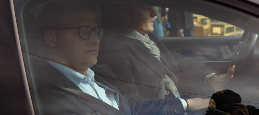 🔴<a href="/MarRomanowski/">Marcin Romanowski</a> dla wm.pl i <a href="/NartowskaAnna/">Anna Nartowska</a>: mamy u władzy przestępców; koalicja 13 grudnia zniszczyła polski parlamentaryzm ➡️wm.pl/1128609,Marcin…