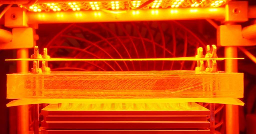 Wireless, light-powered device opens door to high-throughput electrosynthesis chemistryworld.com/news/wireless-…