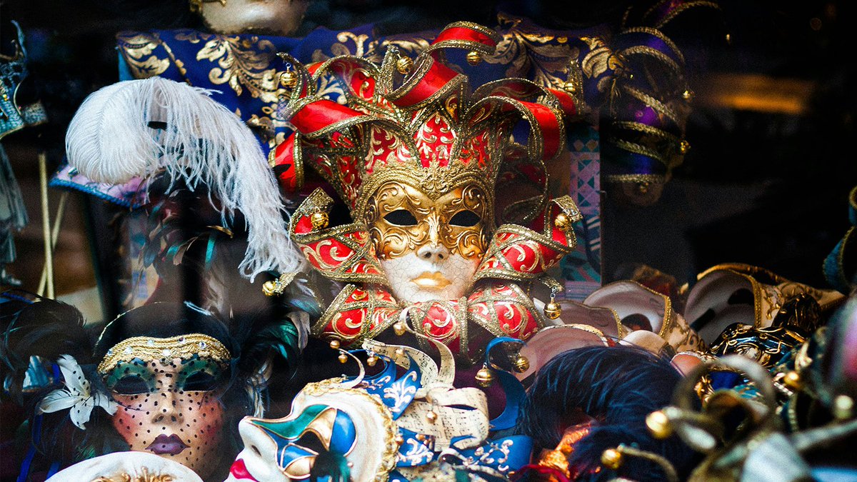 Looking for your next bucket-list adventure? Venice Carnival is fast approaching! 🎭 From February 14th to March 4th, immerse yourself in a world of intricate masks, parades, and masquerade balls.  There’s still time for your Venetian fairy tale so start planning today!