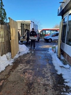 #sandalehub reopens with support from the Wardens who helped grit/clear the carpark and walkways for their older peoples breakfast club to reopen. Older people were overjoyed as they have been isolated the last few days. #TeamBradfordSouth #TeamBradford #BradfordCouncil