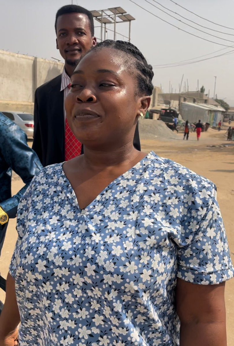 jharmo's tweet photo. Breaking on #FreeOlamide :
Nurse Olamide Thomas has just been released from Suleja Prison after perfecting her bail conditions. Thanks to everyone that made this happen! Tyranny is defeated once again.
#RevolutionNow https://t.co/aNSSfmUqt7