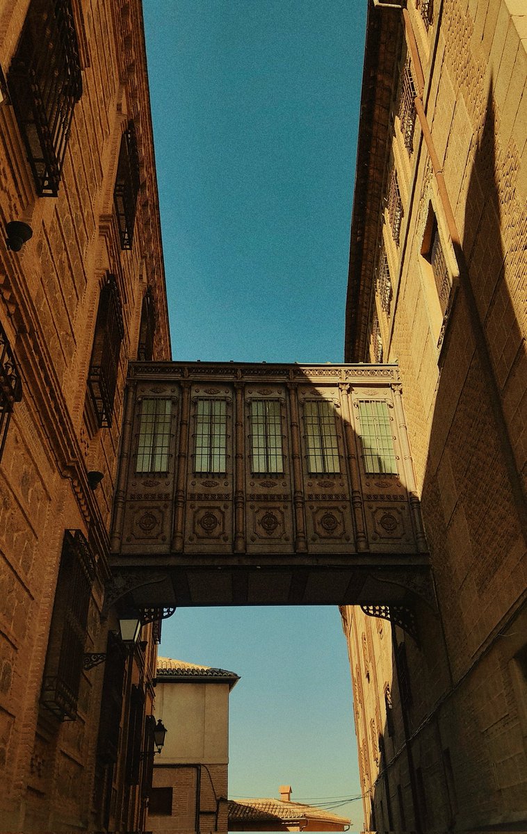 IrinaHirondelle's tweet image. Pues hace un par de meses que estuve explorando por Toledo ...