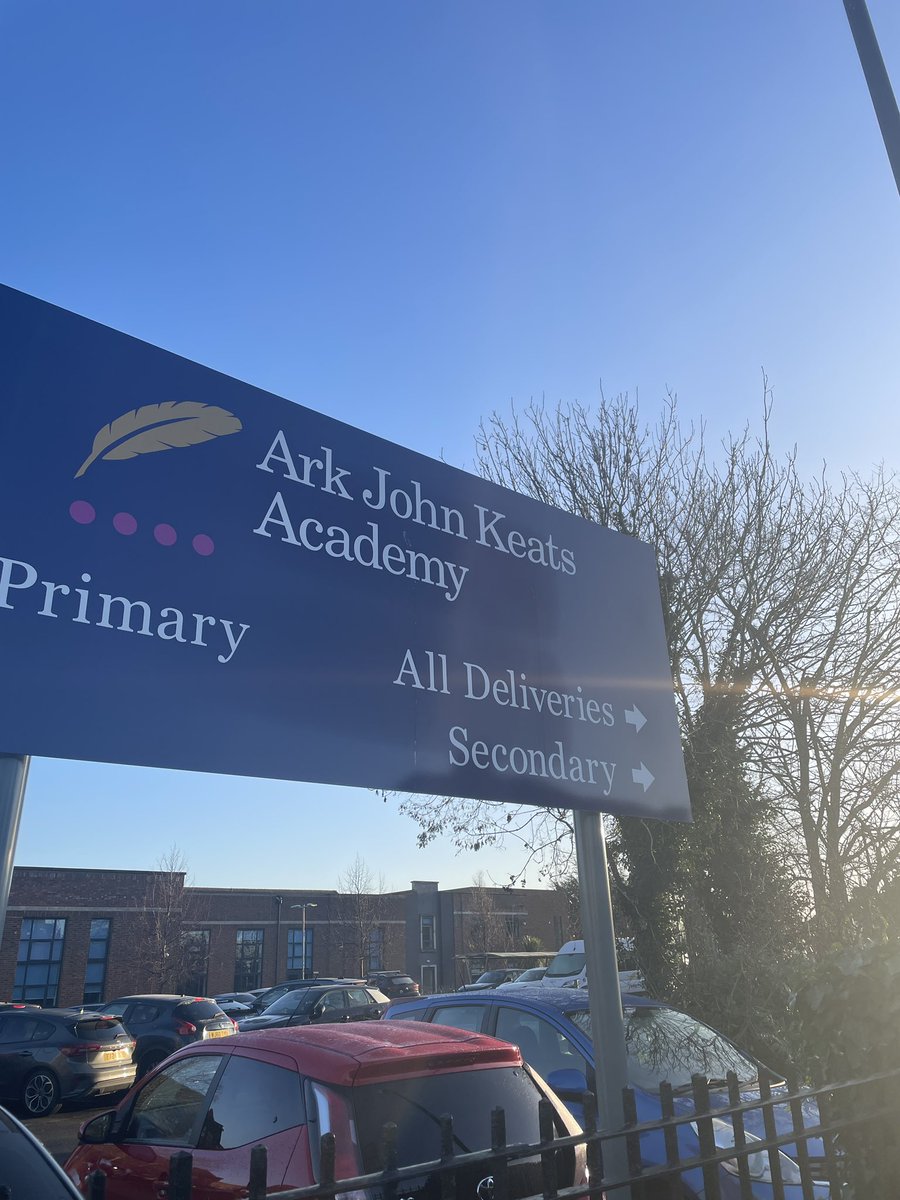 An early morning <a href="/FirstGiveUK/">First Give</a> start at @arkjohnkeats  !  Can’t wait to see what social action the incredible year 8’s decide to take to help improve their local community! #wintersolstice #winteraid #fundraising #YouthPower #YouthEmpowerment