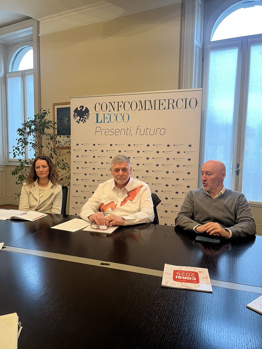 Presentata la formazione erogata da <a href="/ConfcommercioLc/">Confcommercio Lecco</a> : le novità e le proposte 2025