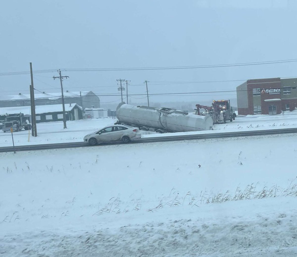 SkilledCanada's tweet photo. (#137/01/2025)
QUEBEC (S)
""Drummondville, Québec alongside the A20""

#drummondville #tdgstc #autoroute20 #a20 #tankstc #singlestc #single #stoplmia #stopdriverinc https://t.co/LvdfQmspIH