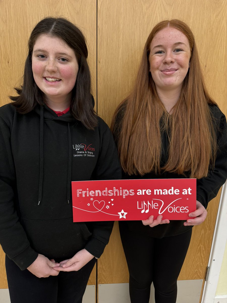 Lvoicespreston's tweet image. Lifelong friendships are made at Little Voices ❤️🎶🎭

A place where children &amp;amp; young people grow in confidence together, learning valuable life skills &amp;amp; creating memories that last forever.

#LittleVoices #FriendshipForLife #ConfidenceThroughPerforming