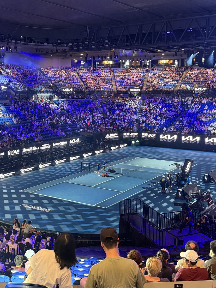 hodgi76's tweet photo. She’s not bad 😍🎾 https://t.co/3fic13ob7V